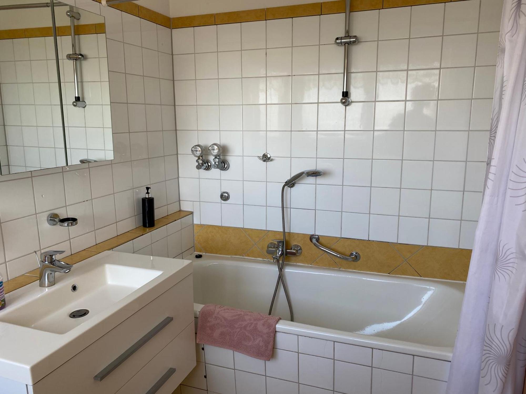 Idyllische Aussicht Apartment Емендинген Екстериор снимка